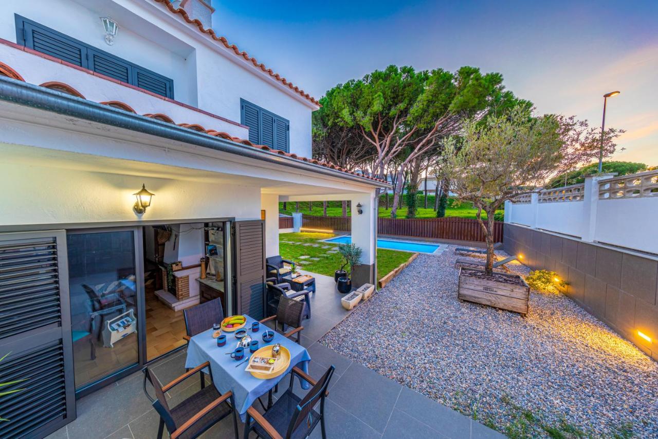 House Apartment Ля Эскала Экстерьер фото