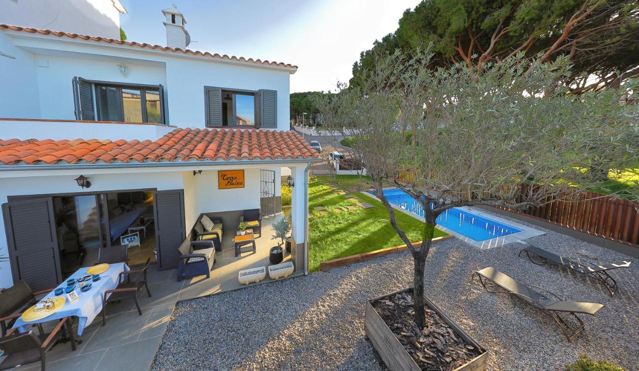 House Apartment Ля Эскала Экстерьер фото